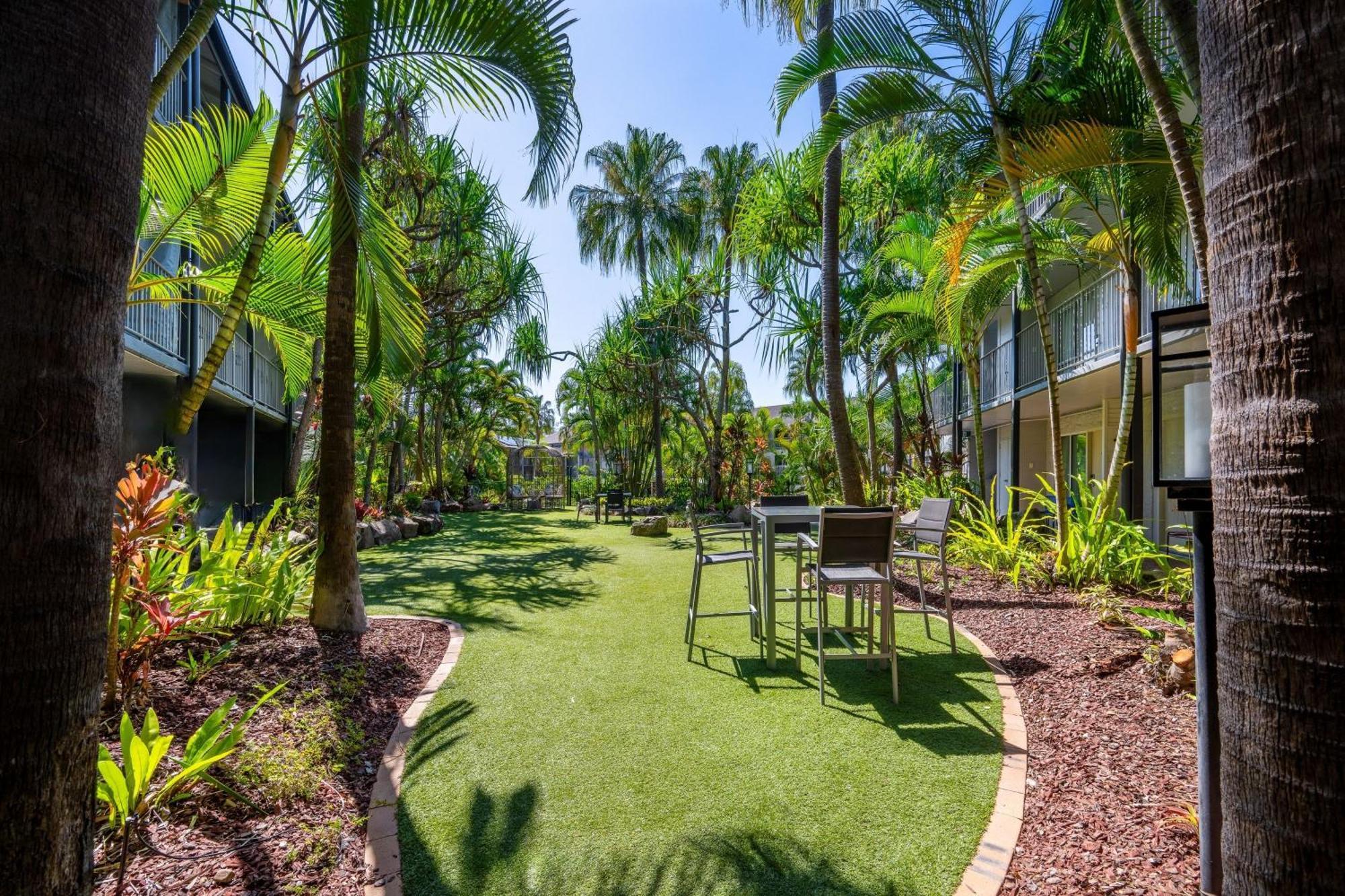 มันตรา คลับ คร็อก แอร์ลี บีช Hotel แอร์ลีบีช ภายนอก รูปภาพ